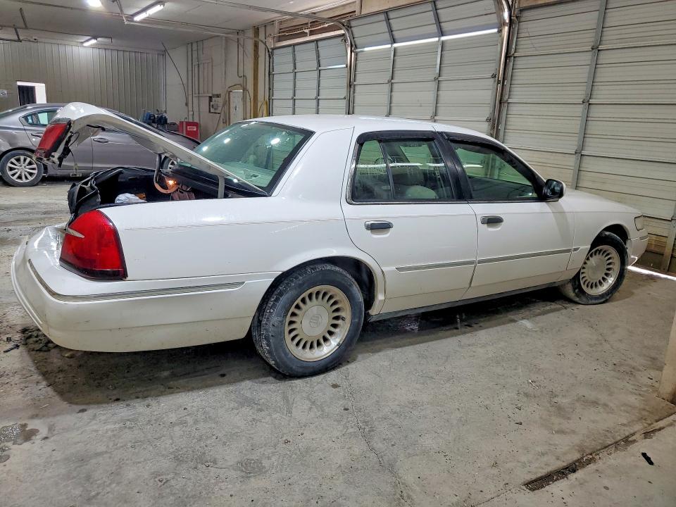 Продажа на аукционе авто 2000 Mercury Grand Marquis, vin: 2MEFM75W1YX721041, номер лота: 61892146