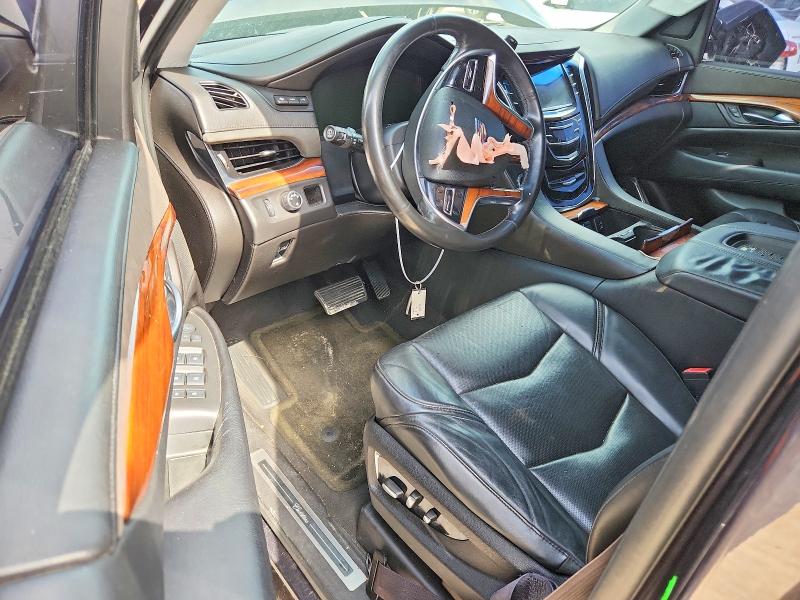 2015 Cadillac Escalade მანქანა იყიდება აუქციონზე, vin: 1GYS3NKJXFR649242, აუქციონის ნომერი: 61545186