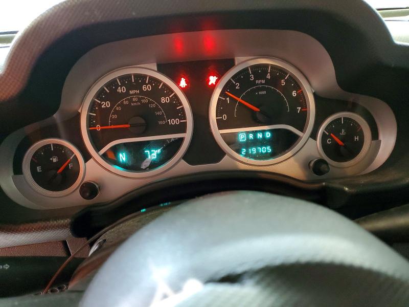 2010 Jeep Wrangler Unlimited მანქანა იყიდება აუქციონზე, vin: 1J4BA3H19AL142538, აუქციონის ნომერი: 61415186