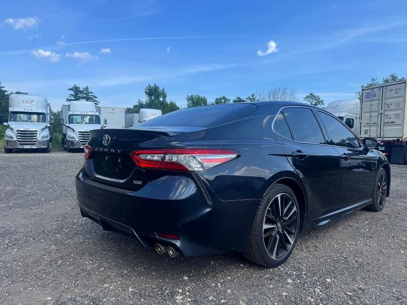 Продаж на аукціоні авто 2018 Toyota Camry, vin: 4T1B61HK9JU052302, номер лоту: 60720546