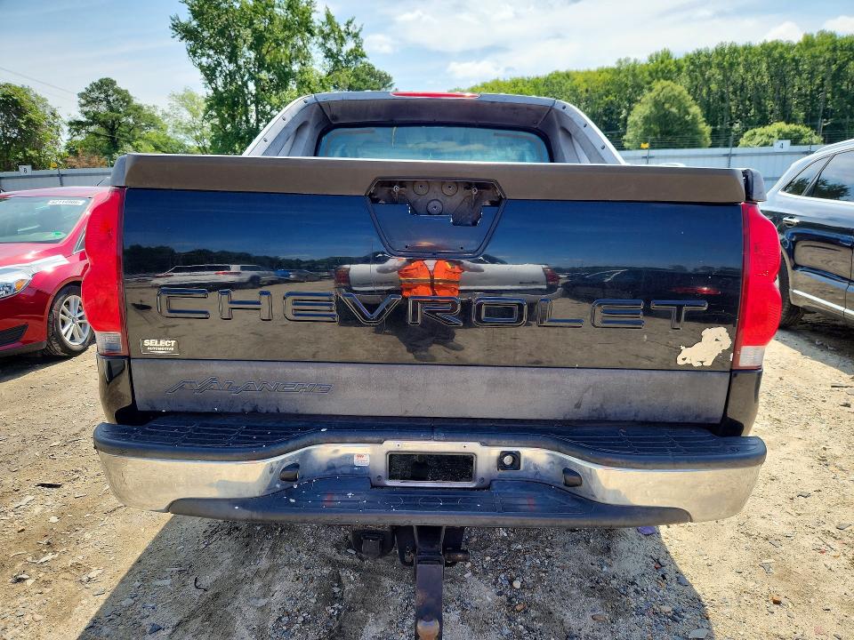 2005 Chevrolet Avalanche მანქანა იყიდება აუქციონზე, vin: 3GNEC12Z15G145251, აუქციონის ნომერი: 62037906