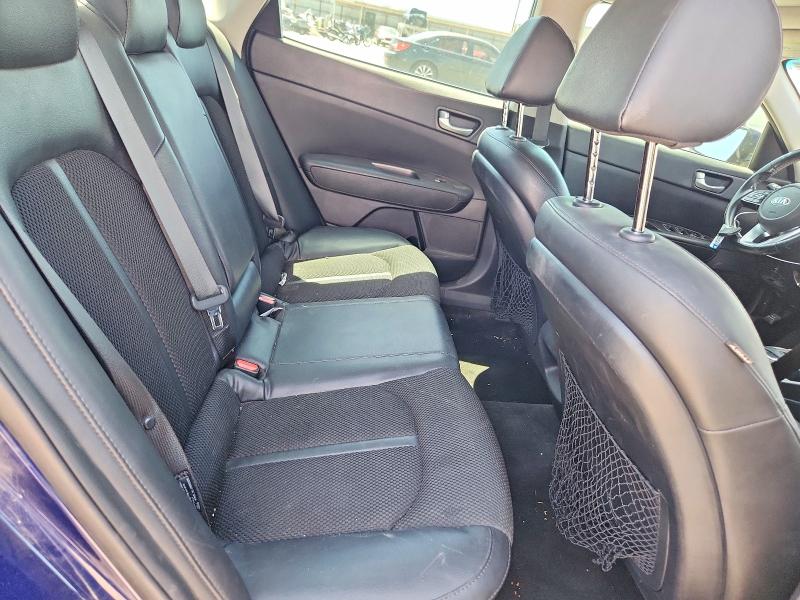 2019 Kia Optima მანქანა იყიდება აუქციონზე, vin: 5XXGT4L37KG370835, აუქციონის ნომერი: 60684276