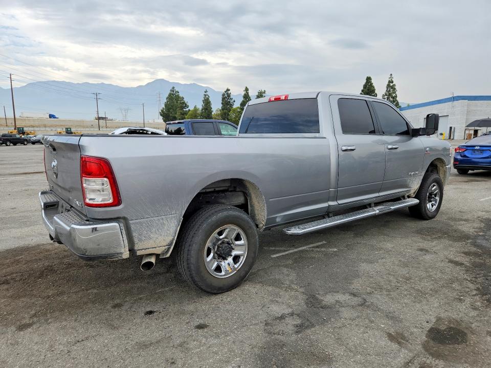 60685096 :رقم المزاد ، 3C6UR5JL7KG626292 vin ، 2019 Ram 2500 مزاد بيع