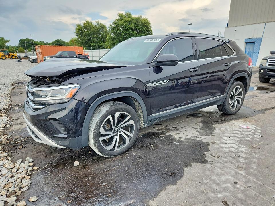 2021 Volkswagen Atlas Cross Sport მანქანა იყიდება აუქციონზე, vin: 1V2TE2CA8MC204370, აუქციონის ნომერი: 62052166