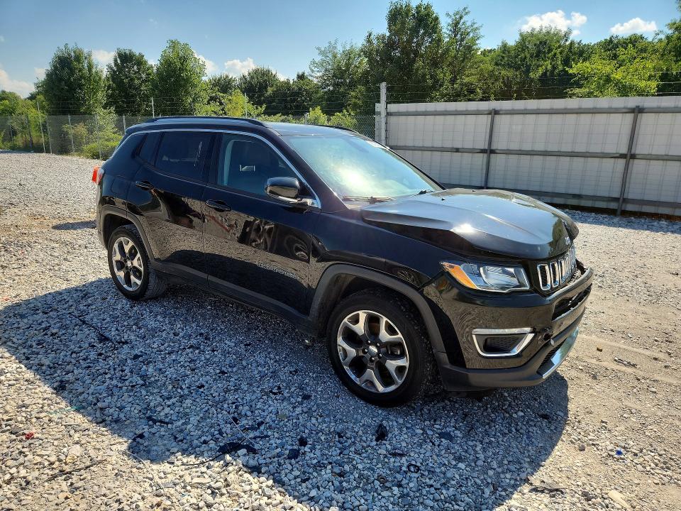 60749936 :رقم المزاد ، 3C4NJDCB2KT661395 vin ، 2019 Jeep Compass مزاد بيع