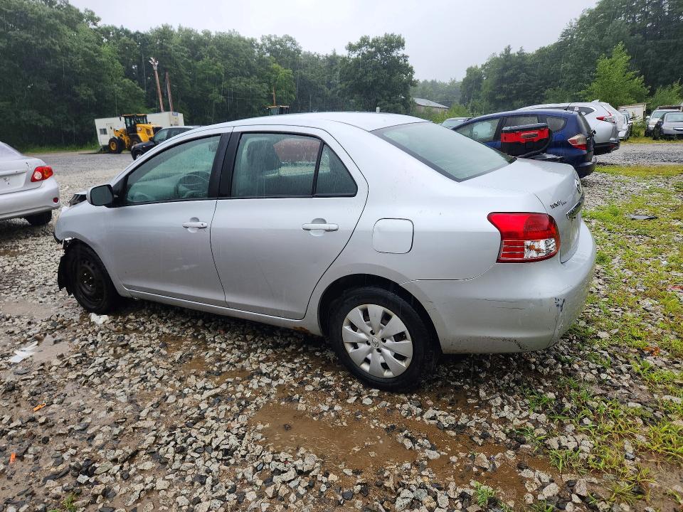 62703856 :رقم المزاد ، JTDBT4K32B1399408 vin ، 2011 Toyota Yaris مزاد بيع