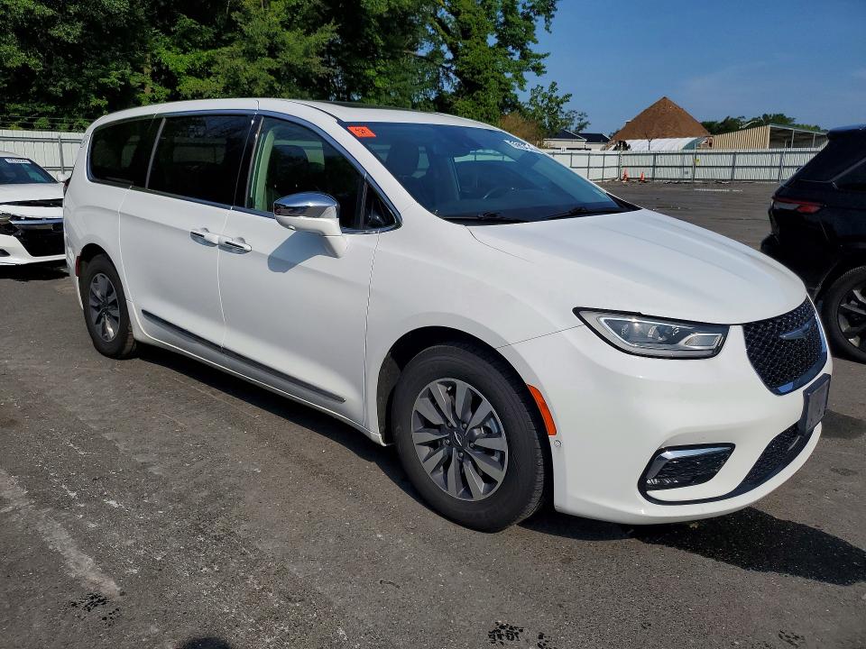 Продажа на аукционе авто 2022 Chrysler Pacifica, vin: 2C4RC1S76NR173792, номер лота: 60568946