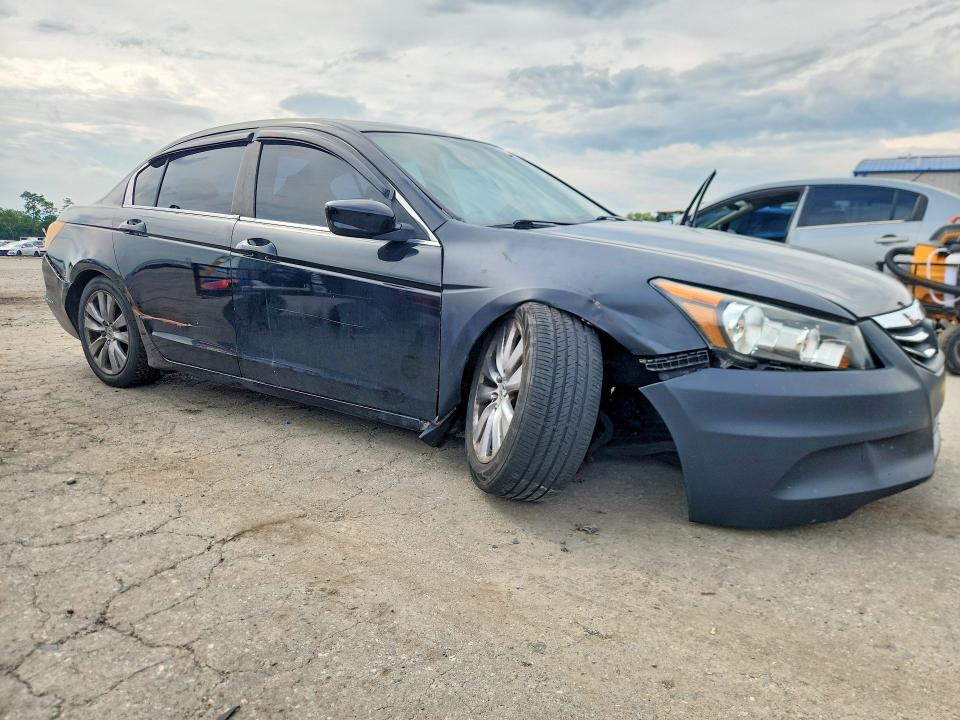 Продаж на аукціоні авто 2011 Honda Accord, vin: 1HGCP2F71BA026212, номер лоту: 60889306