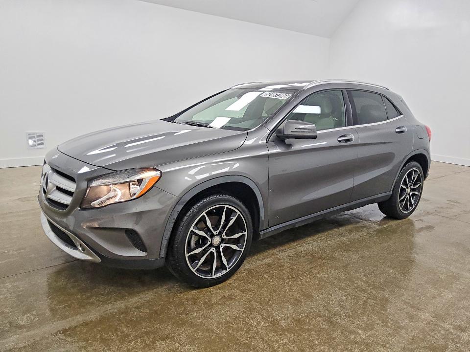 62467386 :رقم المزاد ، WDCTG4EB0GJ249598 vin ، 2016 Mercedes-benz Gla مزاد بيع