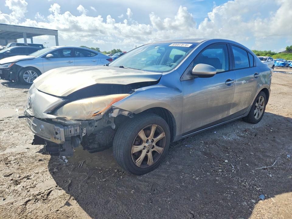 60007876 :رقم المزاد ، JM1BL1SG5A1156899 vin ، 2010 Mazda 3 مزاد بيع