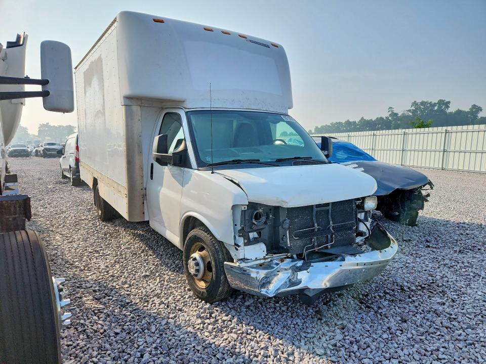 50719356 :رقم المزاد ، 1GB3G3BG2D1122352 vin ، 2013 Chevrolet Express مزاد بيع