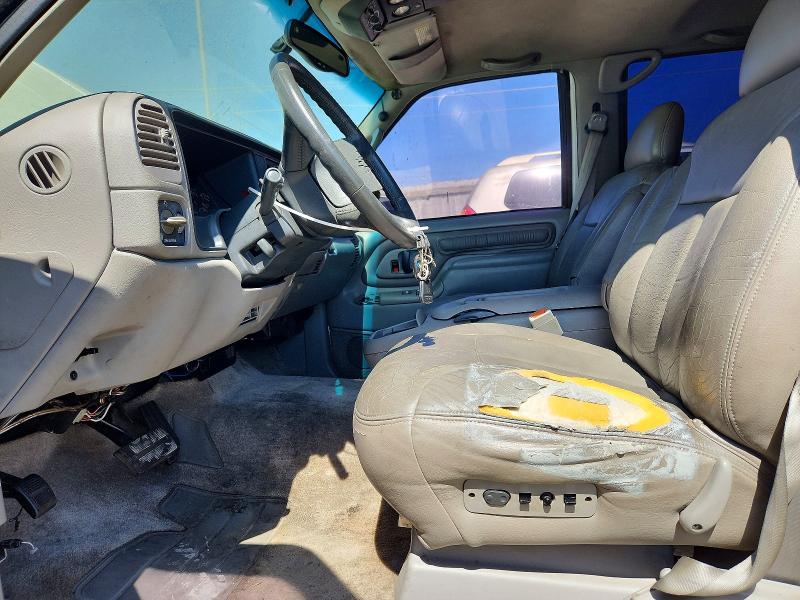 Продаж на аукціоні авто 1999 Chevrolet Suburban, vin: 3GNEC16R1XG187383, номер лоту: 62303606