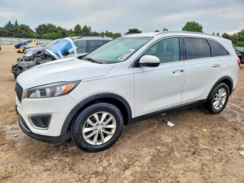 61717006 :رقم المزاد ، 5XYPG4A3XJG432374 vin ، 2018 Kia Sorento مزاد بيع