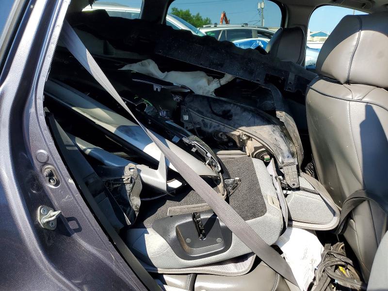 62223566 :رقم المزاد ، 7FARW2H52JE067515 vin ، 2018 Honda Cr-v مزاد بيع