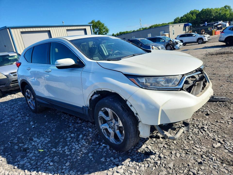 Продажа на аукционе авто 2018 Honda Cr-v, vin: 2HKRW2H55JH656913, номер лота: 58971296