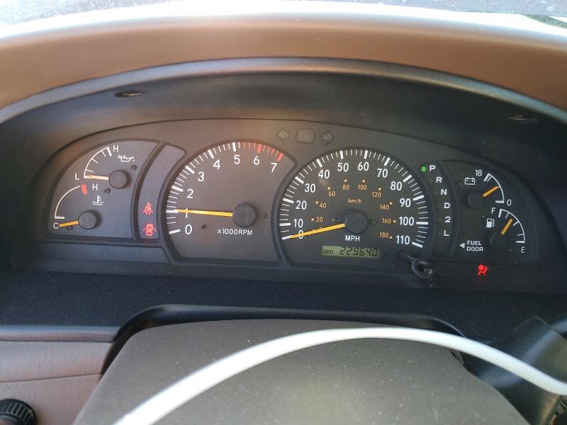 60522776 :رقم المزاد ، 5TBDT48104S448859 vin ، 2004 Toyota Tundra مزاد بيع