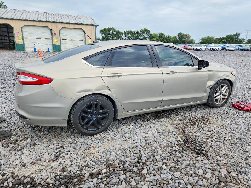 62824586 :رقم المزاد ، 3FA6P0H71GR212140 vin ، 2016 Ford Fusion مزاد بيع