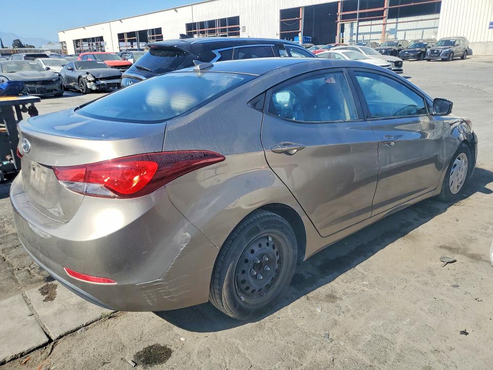 Продажа на аукционе авто 2016 Hyundai Elantra, vin: 5NPDH4AE7GH791930, номер лота: 60502846
