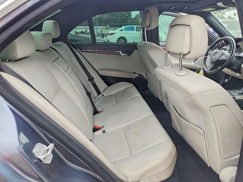59294486 :رقم المزاد ، WDDGF56X09R065847 vin ، 2009 Mercedes-benz C مزاد بيع