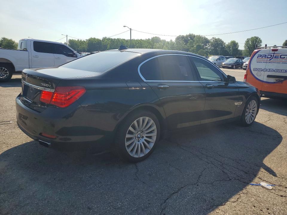 2010 Bmw 750 მანქანა იყიდება აუქციონზე, vin: WBAKA8C55ACY35827, აუქციონის ნომერი: 61139646