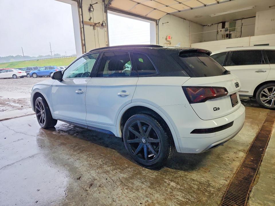 61904206 :رقم المزاد ، WA1BNAFY8J2003502 vin ، 2018 Audi Q5 مزاد بيع