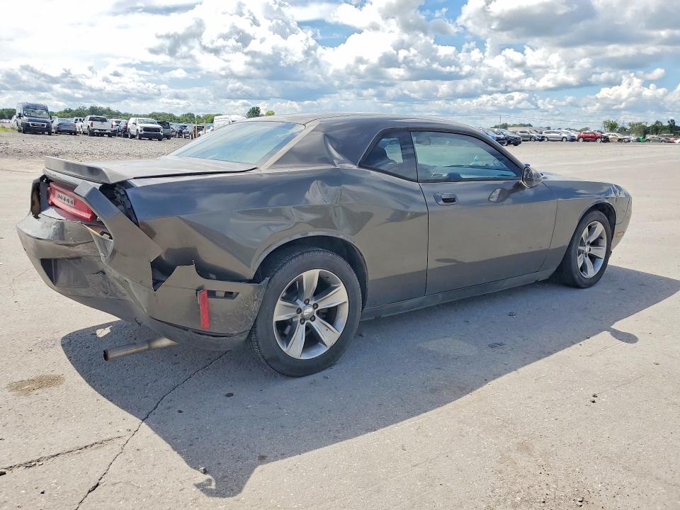 61247516 :رقم المزاد ، 2B3CJ4DVXAH185177 vin ، 2010 Dodge Challenger مزاد بيع