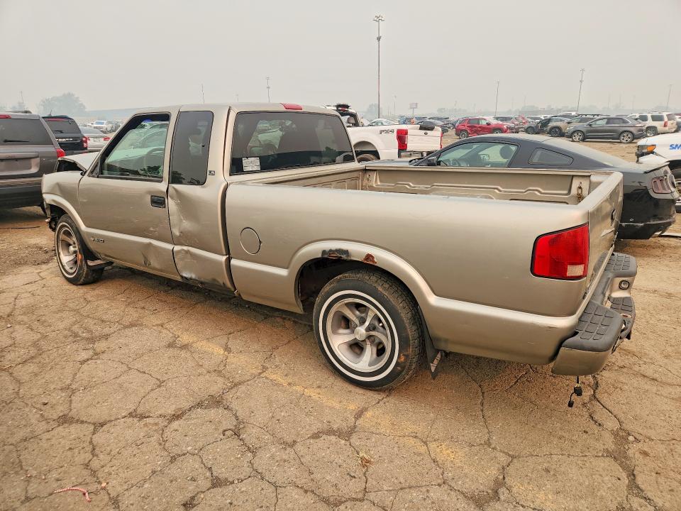 61377716 :رقم المزاد ، 1GCCS19X9W8110732 vin ، 1998 Chevrolet S Truck مزاد بيع