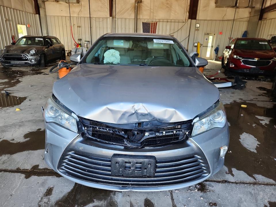 Aukcja sprzedaży 2015 Toyota Camry, vin: 4T4BF1FK4FR503569, numer aukcji: 59247986