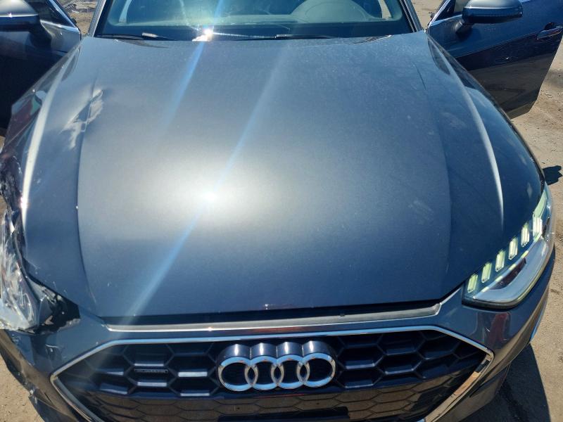60001076 :رقم المزاد ، WAUEAAF47MA014168 vin ، 2021 Audi A4 مزاد بيع