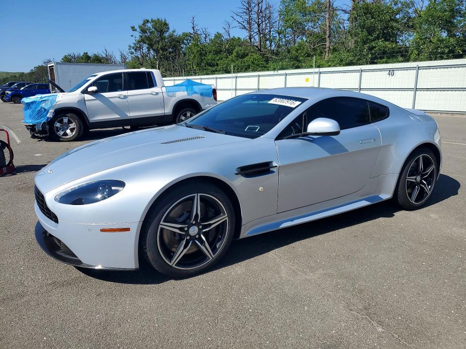 62002916 :رقم المزاد ، SCFEKBDL4GGC20568 vin ، 2016 Aston Martin V8 مزاد بيع