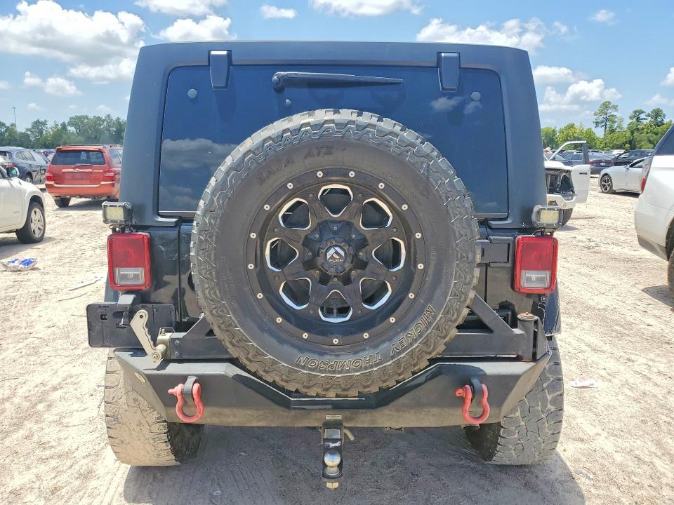2015 Jeep Wrangler Unlimited მანქანა იყიდება აუქციონზე, vin: 1C4BJWEG7FL704508, აუქციონის ნომერი: 61742056