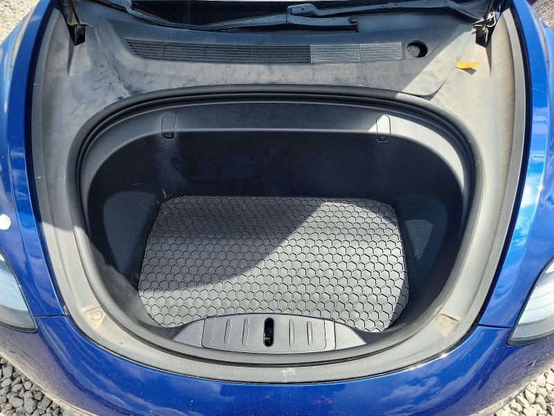 Продаж на аукціоні авто 2018 Tesla Model 3, vin: 5YJ3E1EB1JF147753, номер лоту: 60572646