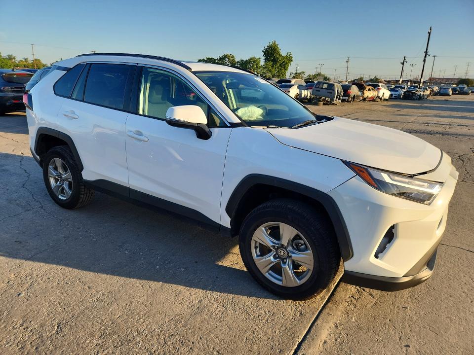 Aukcja sprzedaży 2024 Toyota Rav4, vin: 2T3W1RFV4RC268574, numer aukcji: 61370156