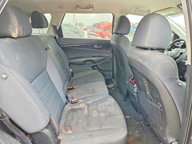 2019 Kia Sorento მანქანა იყიდება აუქციონზე, vin: 5XYPG4A33KG479697, აუქციონის ნომერი: 60633166