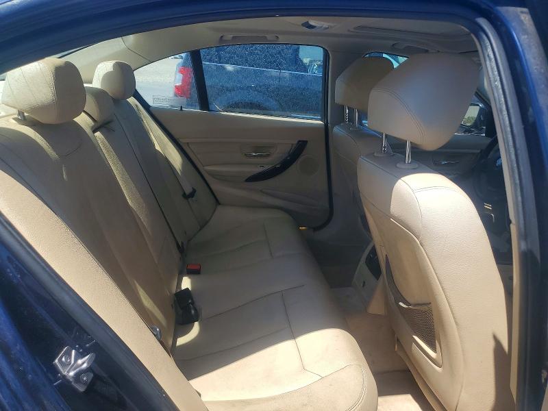 60895136 :رقم المزاد ، WBA3B1C59DK128264 vin ، 2013 Bmw 320 مزاد بيع