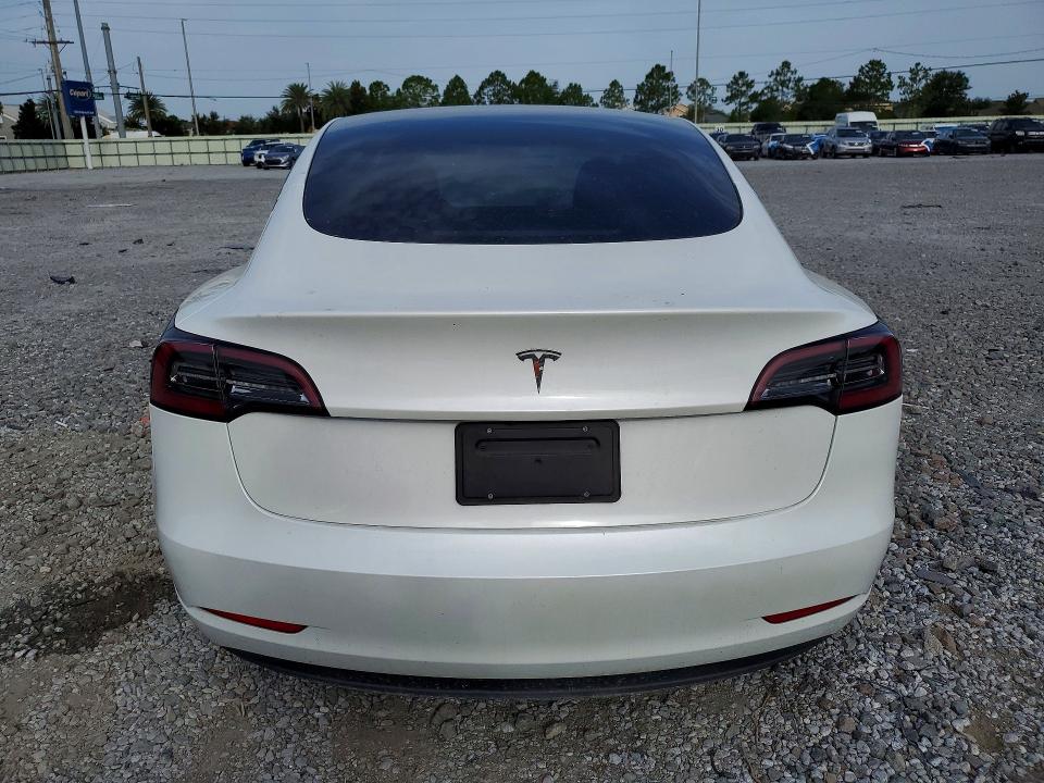 60963456 :رقم المزاد ، 5YJ3E1EA7PF562527 vin ، 2023 Tesla Model 3 مزاد بيع