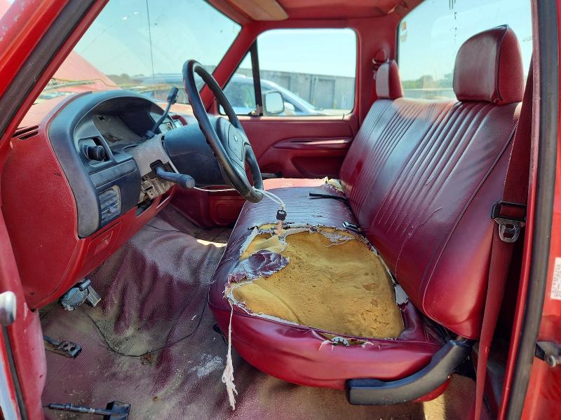 62132356 :رقم المزاد ، 1FTDF15Y2NPB12849 vin ، 1992 Ford F150 مزاد بيع