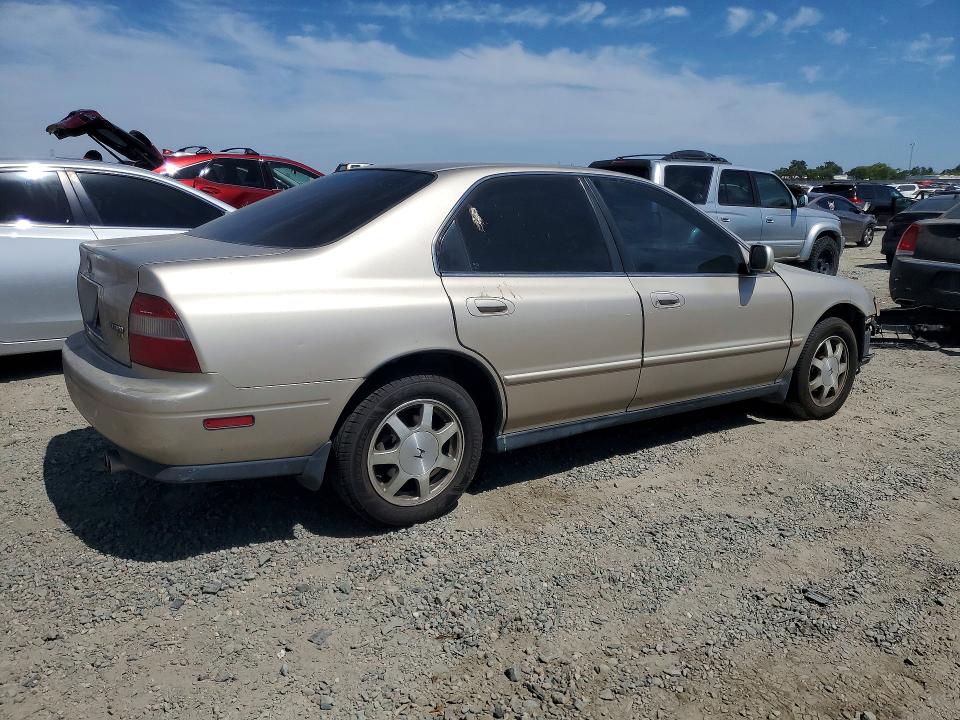 1994 Honda Accord მანქანა იყიდება აუქციონზე, vin: JHMCD5655RC102423, აუქციონის ნომერი: 59398356