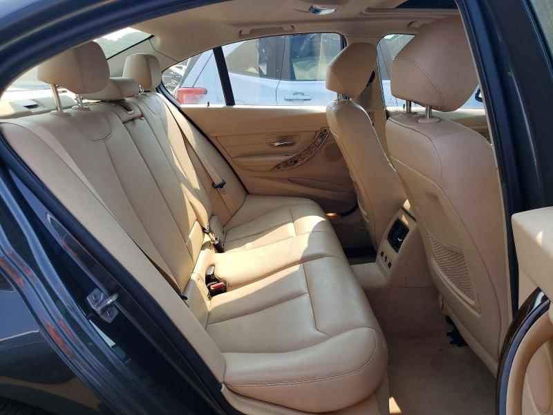 2015 Bmw 328 მანქანა იყიდება აუქციონზე, vin: WBA3B5G52FNS18164, აუქციონის ნომერი: 59861346