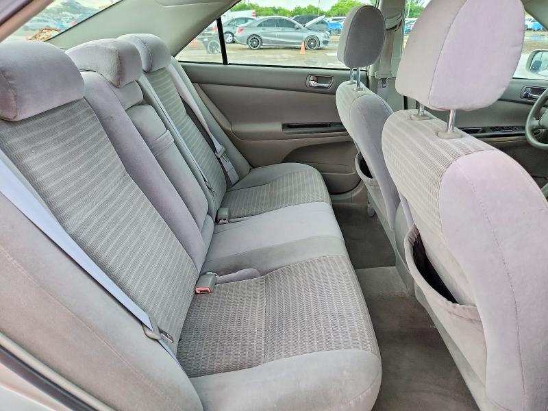 62744436 :رقم المزاد ، 4T1BE32K76U678624 vin ، 2006 Toyota Camry مزاد بيع