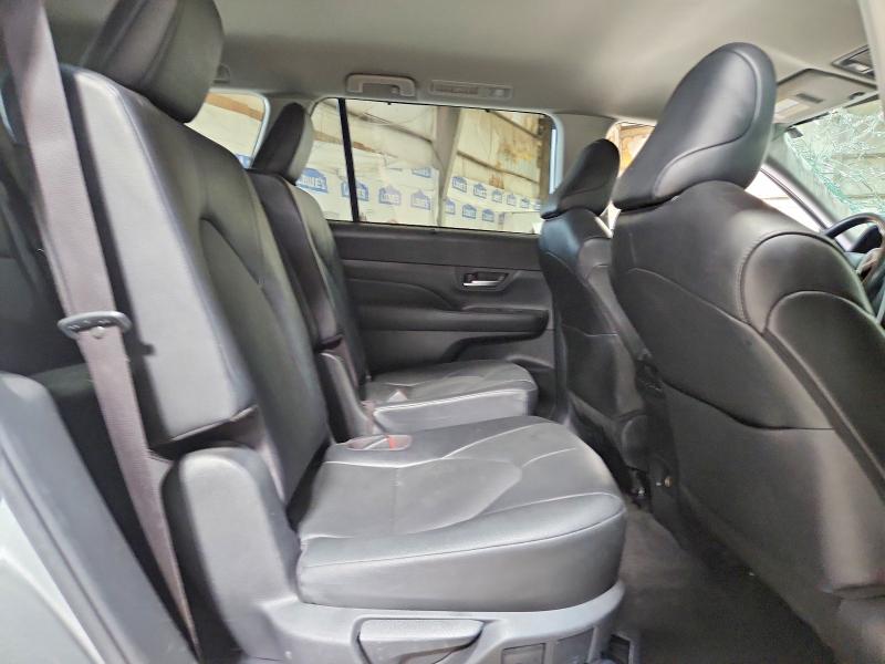 Продажа на аукционе авто 2024 Toyota Grand Highlander, vin: 5TDAAAA59RS017584, номер лота: 61447466