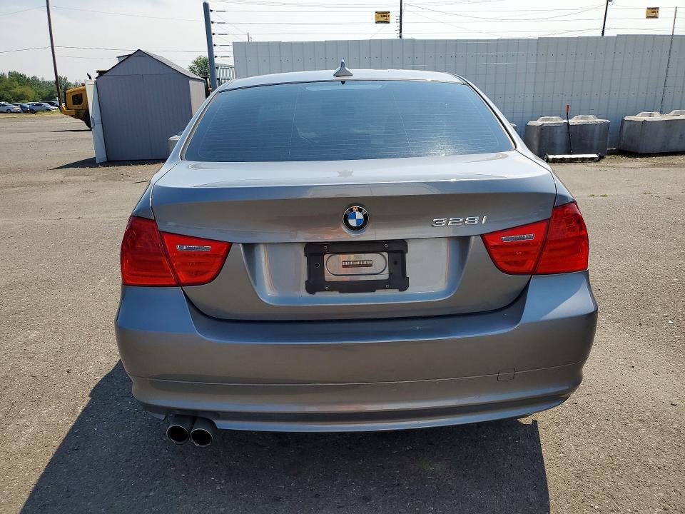 Продажа на аукционе авто 2009 Bmw 328, vin: WBAPH53539A438494, номер лота: 61421946