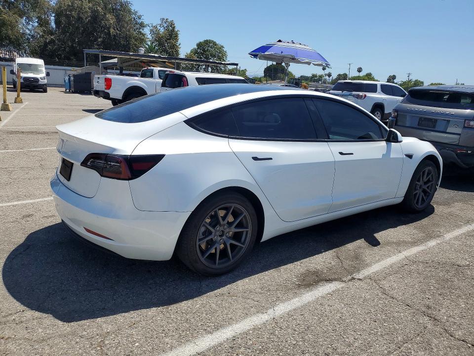 Продаж на аукціоні авто 2023 Tesla Model 3, vin: 5YJ3E1EA2PF553699, номер лоту: 61485276