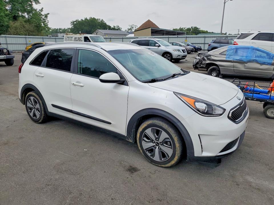 2018 Kia Niro მანქანა იყიდება აუქციონზე, vin: KNDCB3LC8J5119384, აუქციონის ნომერი: 62233606