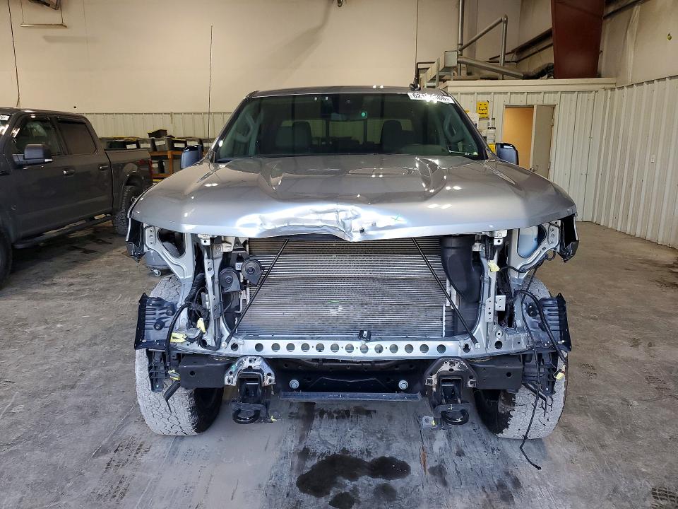 2025 Chevrolet Silverado მანქანა იყიდება აუქციონზე, vin: 1GCUKEED1SZ163145, აუქციონის ნომერი: 62124566