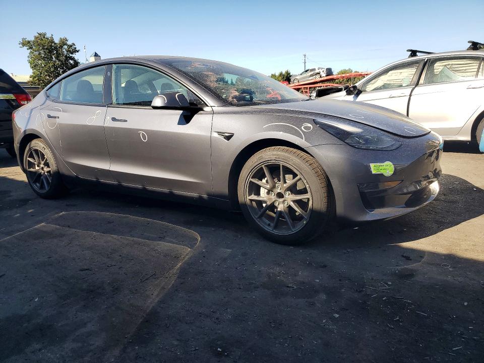 2023 Tesla Model 3 მანქანა იყიდება აუქციონზე, vin: 5YJ3E1EA1PF417628, აუქციონის ნომერი: 60876696