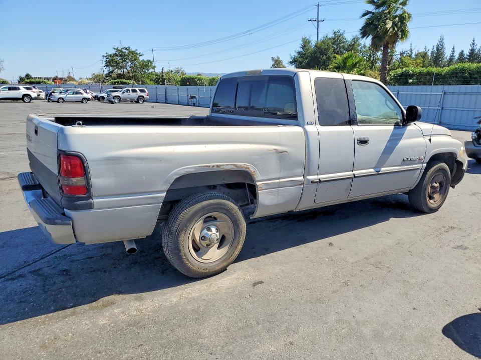 2000 Dodge Ram 1500 მანქანა იყიდება აუქციონზე, vin: 3B7HC13Y4YG105083, აუქციონის ნომერი: 61050806