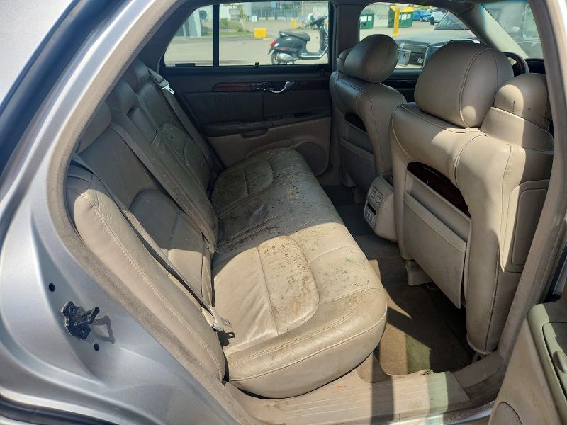 60292706 :رقم المزاد ، 1G6KE54Y9YU295811 vin ، 2000 Cadillac Deville مزاد بيع