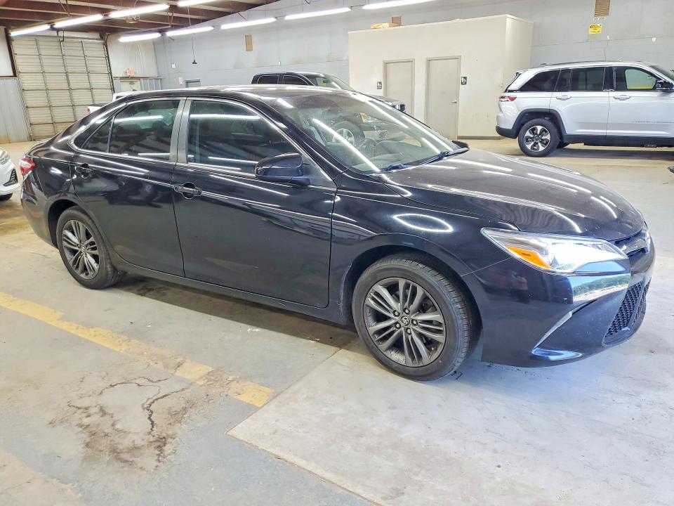 2015 Toyota Camry მანქანა იყიდება აუქციონზე, vin: 4T1BF1FKXFU001157, აუქციონის ნომერი: 60262696