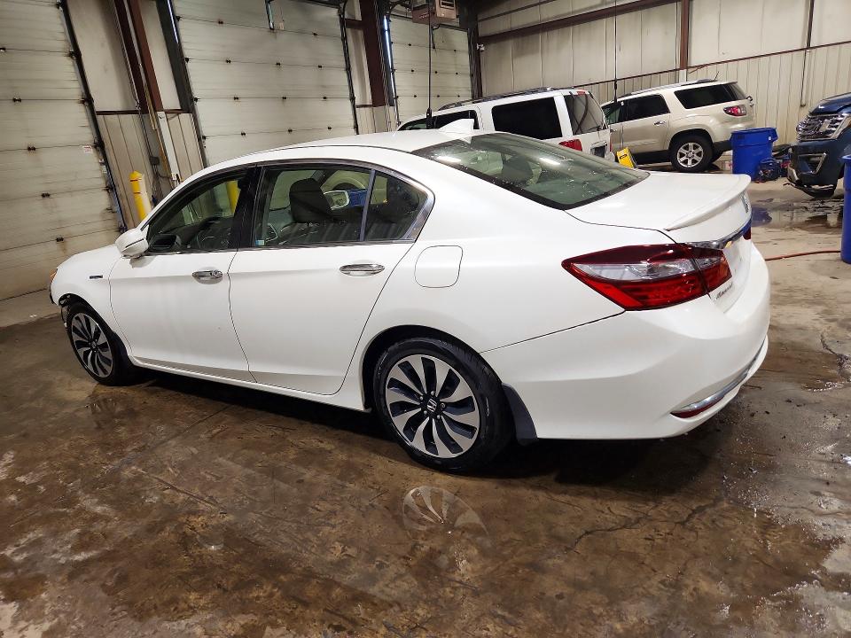 Продаж на аукціоні авто 2017 Honda Accord, vin: JHMCR6F54HC012993, номер лоту: 61857536